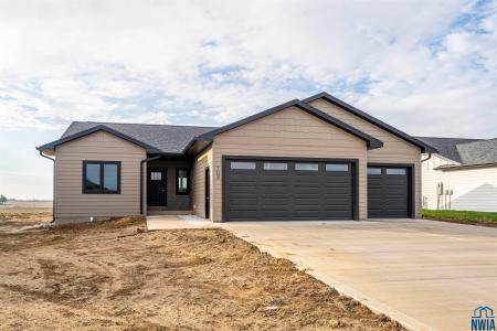 708 17th St SE, Orange City, Iowa 51041, USA