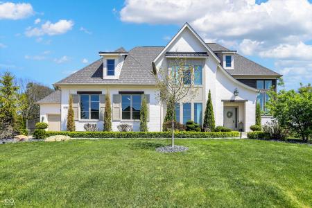 5130 Melbourne Place, Zionsville, Indiana 46077, USA