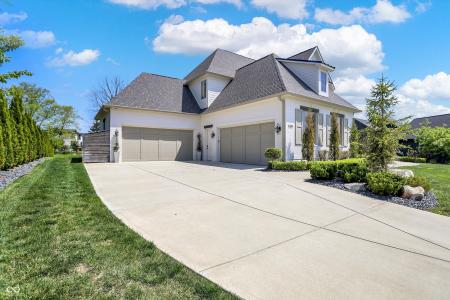 5130 Melbourne Place, Zionsville, Indiana 46077, Estados Unidos