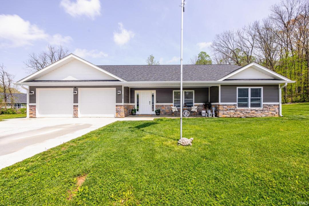 1055 E Brandy Boulevard, Ellettsville, Indiana 47429
