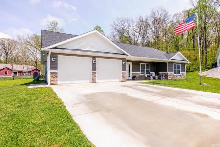 1055 E Brandy Boulevard, Ellettsville, Indiana 47429, USA
