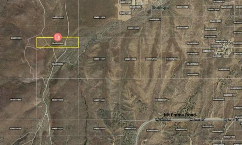 E Vic Avenue V Mt Emma, Palmdale, California 93550