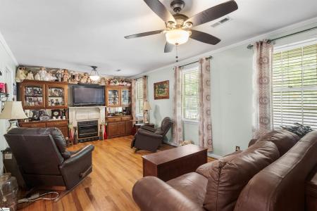 1211 Old Pelzer Road, Piedmont, South Carolina 29673, USA