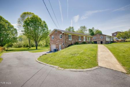 153 Brethren Church Drive, Jonesborough, Tennessee 37659, HOA KỲ