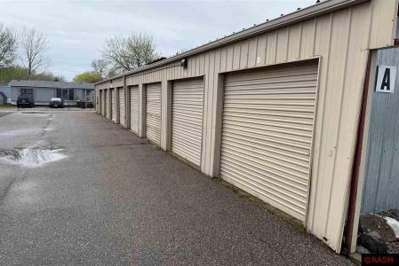 1130 & 1208 S Victory Drive, Mankato, Minnesota 56000-1, États-Unis