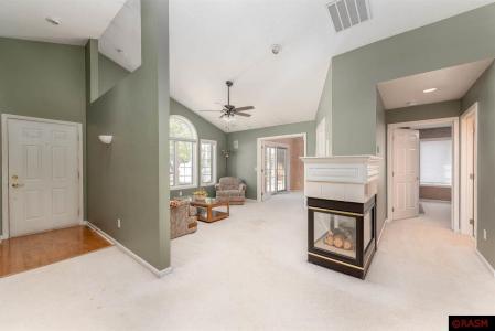 267 Plum Run, Le Sueur, Minnesota 56058