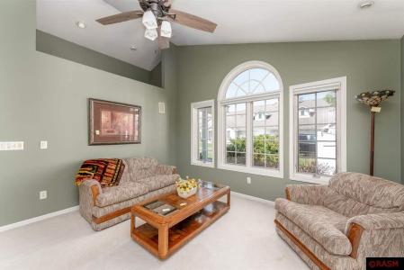 267 Plum Run, Le Sueur, Minnesota 56058