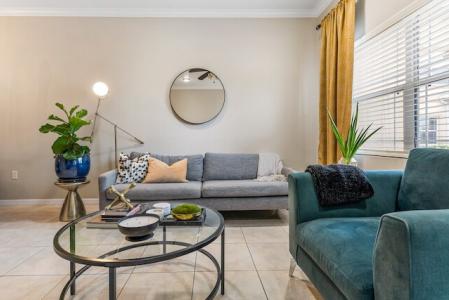 7, BEAUTIFULLY POLISHED 2BED CONDO - COLONIAL GRAND, Spotts, Grand Cayman, Islas Caimán