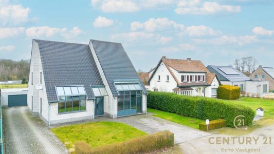 Steenweg op Oosthoven 325., Turnhout, 2300, Bélgica