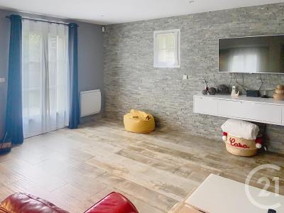 St Maximin, Picardie 60740, Francia