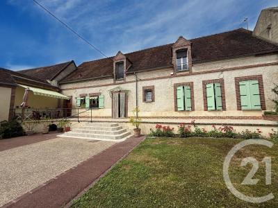 Malay Le Grand, Bourgogne 89100, France