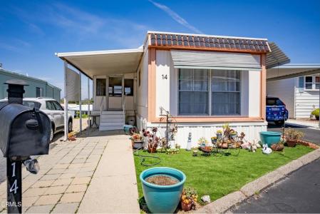 14 Ortega Drive , 14, Newbury Park, California 91320, USA