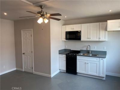 8251 Mission Boulevard, Jurupa Valley, 加州 92509, 美國