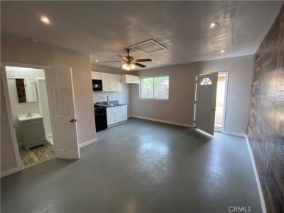 8251 Mission Boulevard, Jurupa Valley, 加州 92509, 美國