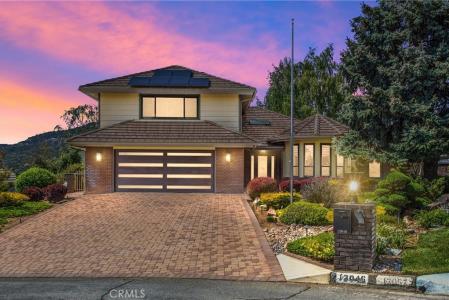 13046 Oak Crest Drive, Yucaipa, 캘리포니아 92399, 미국