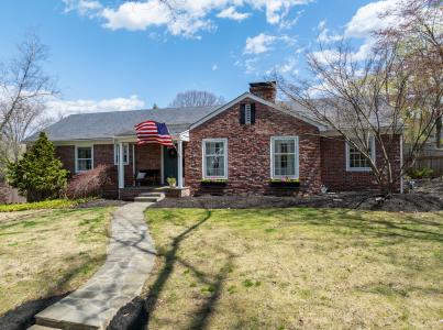 1019 Wyomissing Blvd, Wyomissing, Pennsylvania 19610, USA