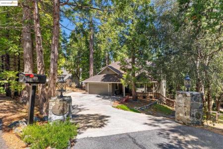 23871 Highlander Ct, Twain Harte, California 95383, USA