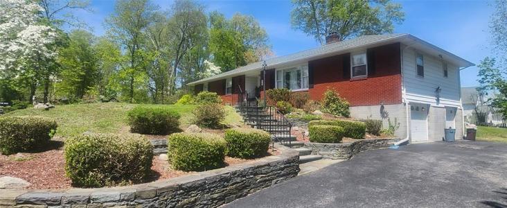 29 Dogwood Lane, Beacon, New York 12508