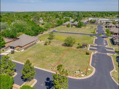 9233 Ruth Drive, Midwest City, אוקלהומה 73130, ארצות הברית של אמריקה 