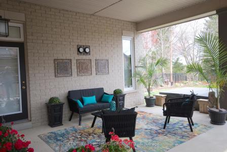 3 NOVA SCOTIA ROAD, Brampton, Ontario L6Y 5K8, Kanada