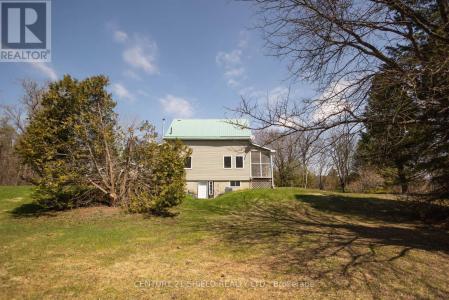 19867 KENYON RD CONCESSION 1, North Glengarry, Ontario K0C 1A0, Kanada