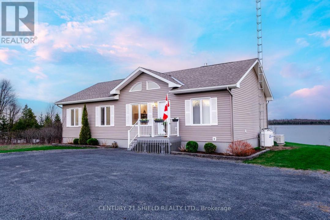 19053 MASTERSON ROAD, North Glengarry, Ontario K0C 1B0, CANADÁ