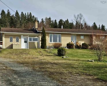 7587 EAST BAY ROAD ( BIG POND) HIGHWAY, Big Pond, Nova Scotia B1J 1Y8, Canada