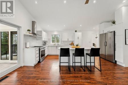 26908 HWY 28 HIGHWAY SOUTH, Highlands East (cardiff Ward), أونتاريو K0L 1C0, كندا
