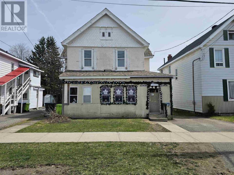 84 PILGRIM ST, Sault Ste Marie, أونتاريو P6A 3E7, كندا