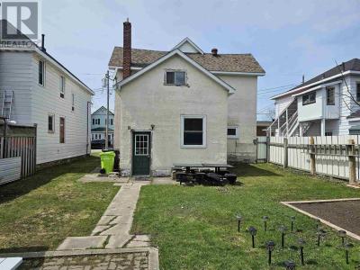 84 PILGRIM ST, Sault Ste Marie, أونتاريو P6A 3E7, كندا