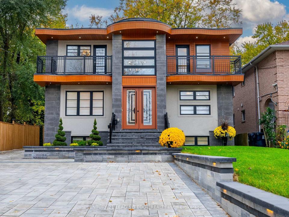 134 MANSE ROAD, Toronto, Ontario M1E 3V1, Canada