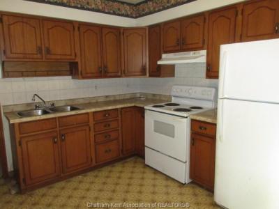 258 WILLIAM STREET, Dresden, Ontario N0P 1M0, Canada