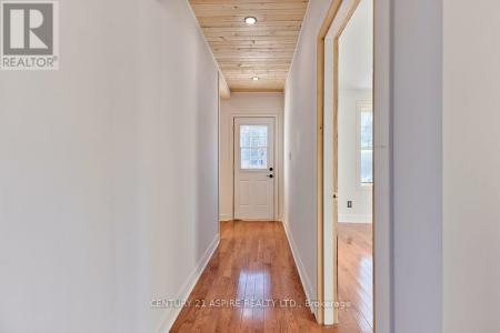 568 MOFFAT STREET, Pembroke, Ontario K8A 3Y1, Canada