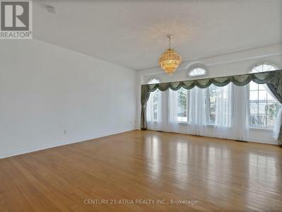 153 WRIGHT AVENUE, Toronto (weston), Онтарио M9N 3Z1, Канада