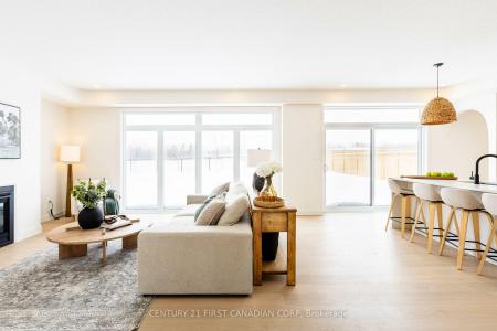 235 FOXBOROUGH PLACE, Thames Centre, Ontario N0M 2P0, Canada