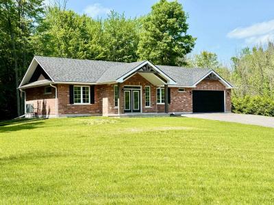 1713 HOLLOWVIEW ROAD, Centre Hastings, Ontario K0K 3E0, Canada