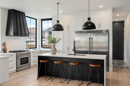 244 FOXBOROUGH PLACE, Thames Centre, Ontario N0M 2P0, Canada
