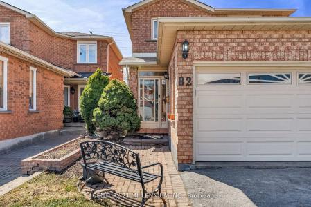 82 CANDY CRESCENT, Brampton, Ontario L6X 3Z9, Canada