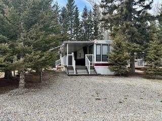 10 & 11, 5230 HIGHWAY 27, Sundre, Alberta T0M 1X0, Canada