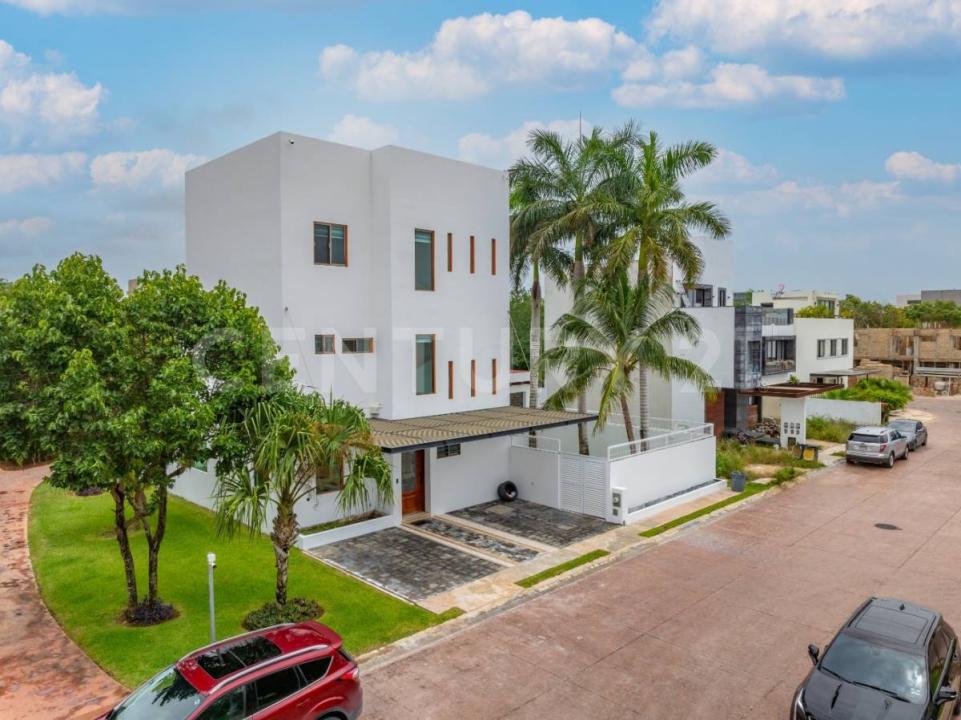 Residencial Arbolada S/N,, Cancún/Benito Juárez, Quintana Roo 77560, Mexico