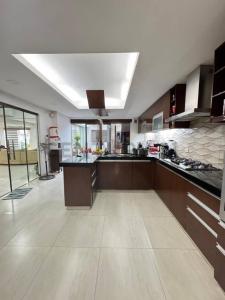 AV. ALEMANA, C/ LA CHONTA , Norte, Santa Cruz 00001, 玻利维亚