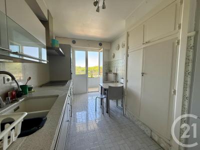 Bayonne, Aquitaine 64100, France