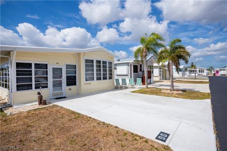 90 Lofty Lane, North Fort Myers, Florida 33903, USA