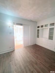 301 CORTLAND Avenue, Avon, إلينوي 61415, الولايات المتحدة