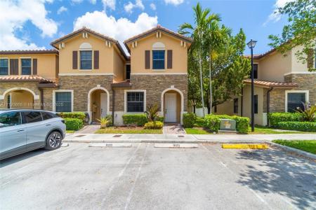 9371 W 33rd Ave, Hialeah, Florida 33018, USA