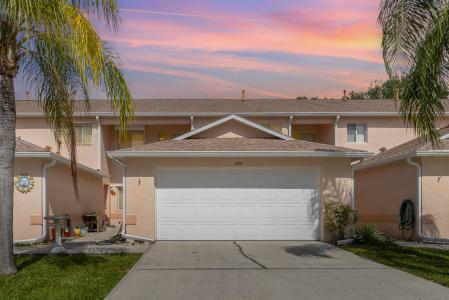 289 Erin Lane 5-18, Rockledge, Floride 32955, États-Unis