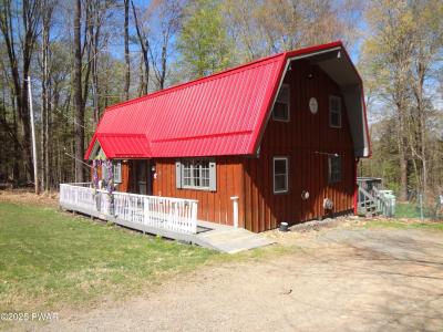 113 Fawnwood Drive, Greentown, Pennsylvania 18426, USA