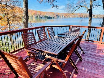 639 Canistear Road, Vernon, NJ 07422, USA