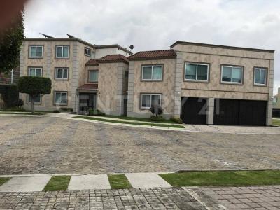 CLUSTER 333, LOMAS DE ANGELÓPOLIS II ,, San Andrés Cholula, Puebla 72830, Mexico