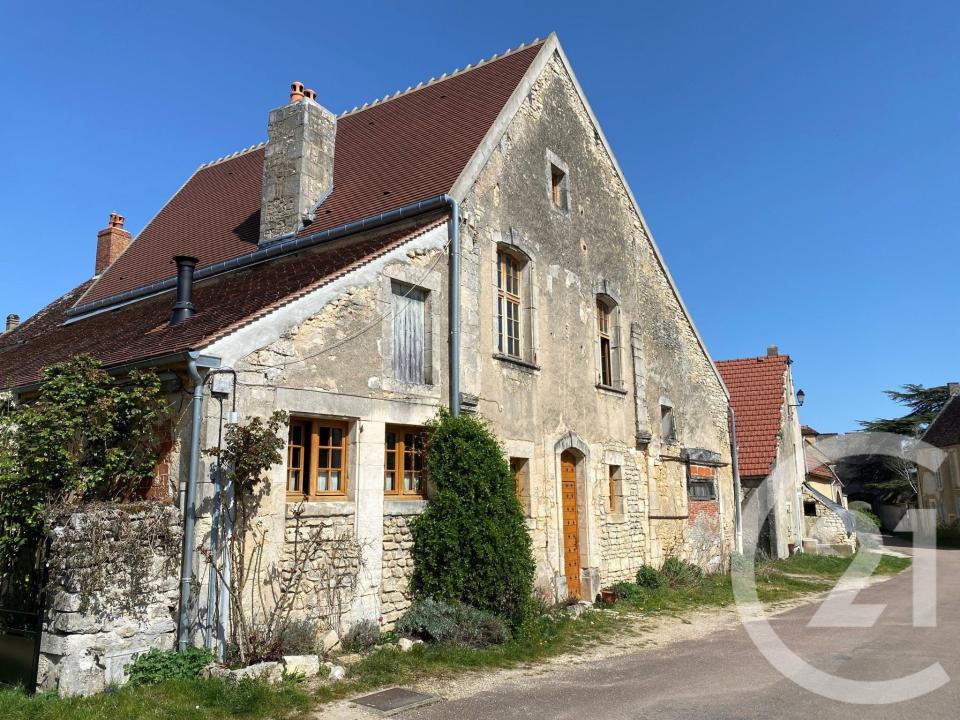 Druyes Les Belles Fontaines, Bourgogne 89560, צרפת